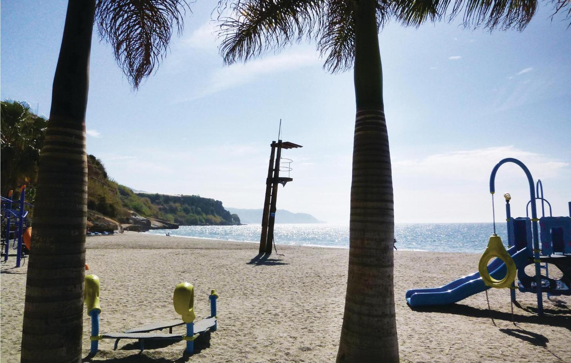 Cozy Home In Nerja With Wifi Esterno foto